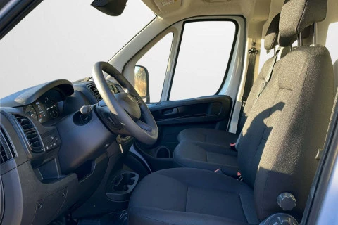 Peugeot Boxer Furgón 3.5 L2H2 BlueHDi 140 S&S 6v MAN