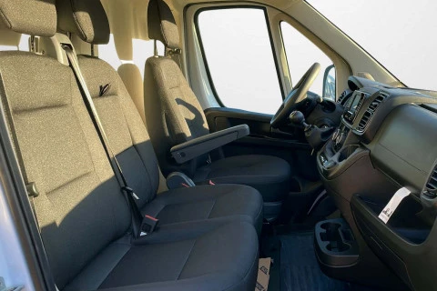 Peugeot Boxer Furgón 3.5 L2H2 BlueHDi 140 S&S 6v MAN