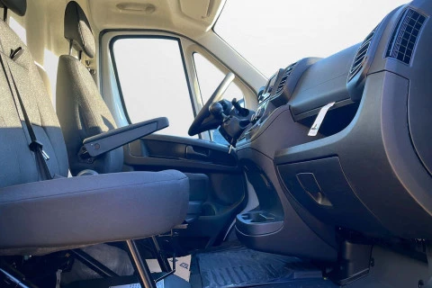 Peugeot Boxer Furgón 3.5 L2H2 BlueHDi 140 S&S 6v MAN