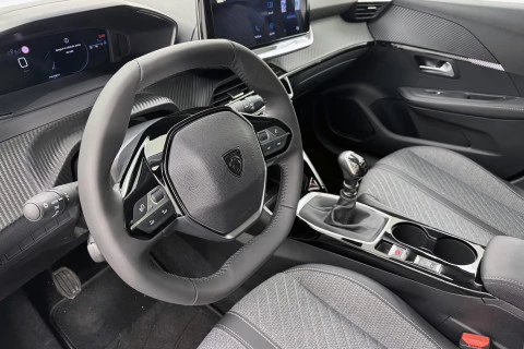 Peugeot 208 Allure Gasolina 100 S&S 6 Vel. MAN