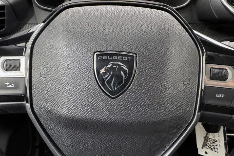 Peugeot 208 Allure Gasolina 100 S&S 6 Vel. MAN