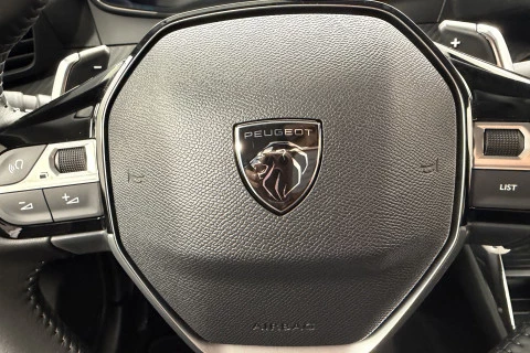 Peugeot 208 Style HYBRID 110 eDCS6