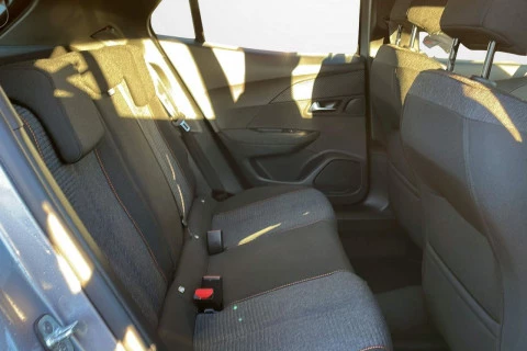 Peugeot 2008 Style Gasolina 100 S&S 6 Vel. MAN