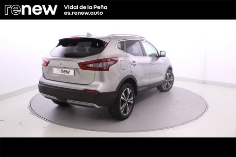 Nissan Qashqai   1.3 DIG-T N-Connecta 4x2 DCT 117kW