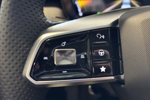 MG ZS Hybrid+ Luxury