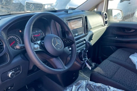 Mercedes-Benz Vito 110 CDI Furgón PRO Larga