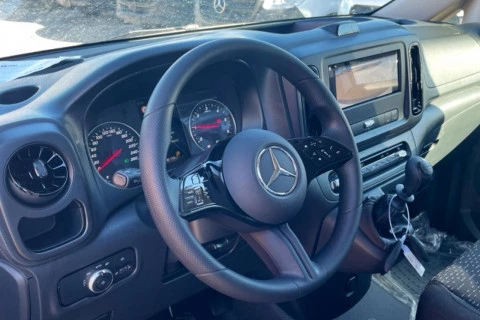 Mercedes-Benz Vito 110 CDI Furgón PRO Larga