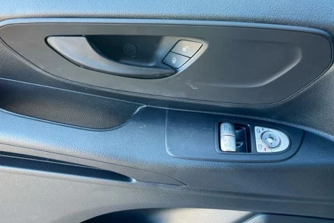 Mercedes-Benz Vito 110 CDI Furgón PRO Larga