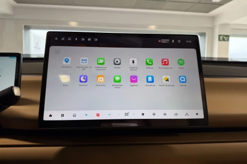 Leapmotor C10 C10 BEV 69.9kWh Design Auto