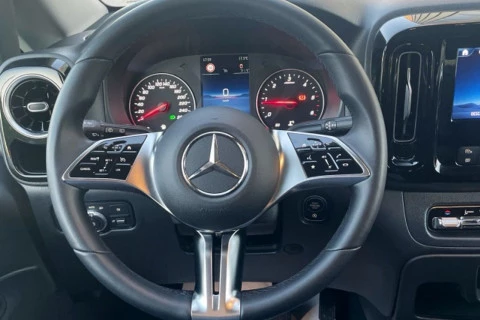 Mercedes-Benz Vito 114CDI AT 100kW Tourer Select Larga
