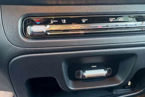 Mercedes-Benz Vito 114CDI AT 100kW Tourer Select Larga