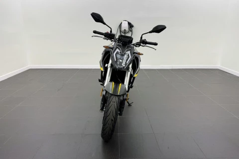 Voge 525R GRIS OSCURO