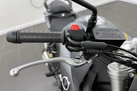 Voge 525R GRIS OSCURO