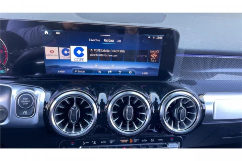 Mercedes-Benz GLB GLB 200 d