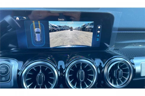 Mercedes-Benz GLB GLB 200 d