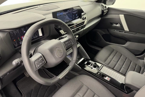 Citroën C4 X Hybrid 145 ë-DCS6 Business Edition