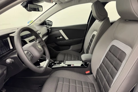 Citroën C4 X Hybrid 145 ë-DCS6 Business Edition