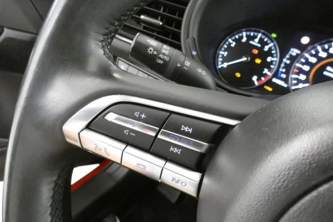 Mazda CX-30  2.0 Skyactiv-G Evolution 2WD 90kW