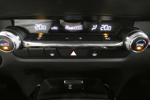 Mazda CX-30  2.0 Skyactiv-G Evolution 2WD 90kW