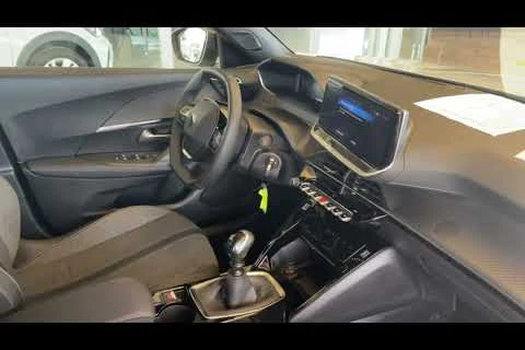 Peugeot 2008 Allure Puretech 100 S&S 6 Vel. MAN