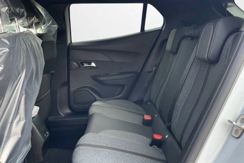 Peugeot 2008 Allure Puretech 100 S&S 6 Vel. MAN