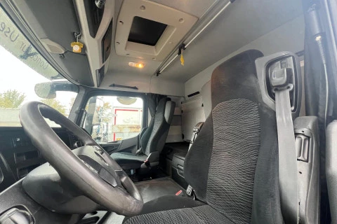 Mercedes-Benz Arocs 1848 LS