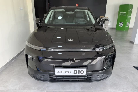Leapmotor B10 B10 REEV 18.8 kWh Design Auto