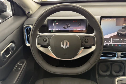 Leapmotor B10 B10 REEV 18.8 kWh Design Auto