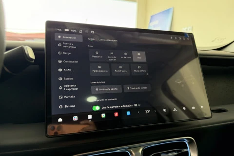 Leapmotor B10 B10 REEV 18.8 kWh Design Auto