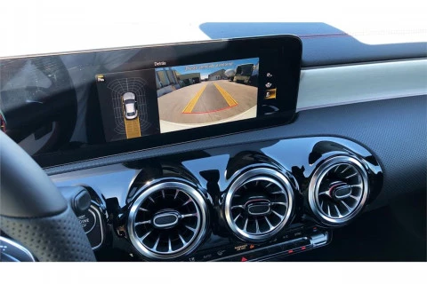 Mercedes-Benz CLA CLA 180