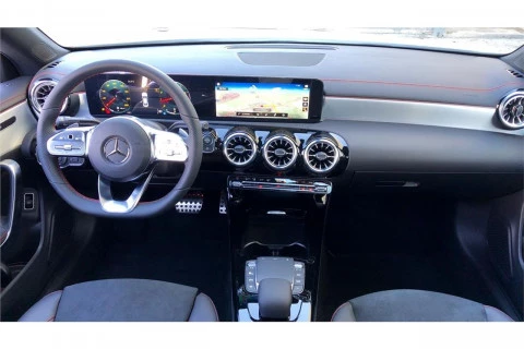 Mercedes-Benz CLA CLA 180