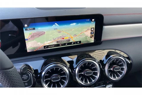 Mercedes-Benz CLA CLA 180