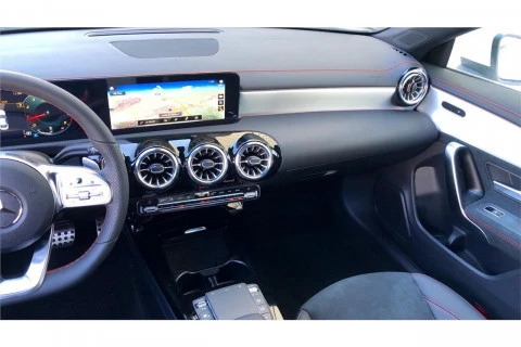 Mercedes-Benz CLA CLA 180