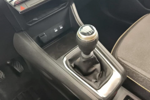 Renault Captur  Gasolina/gas  TCe Techno 74kW GLP