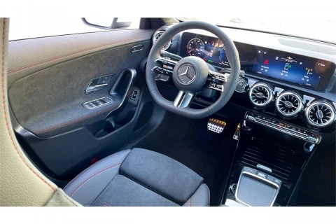 Mercedes-Benz CLA CLA 220 D DCT