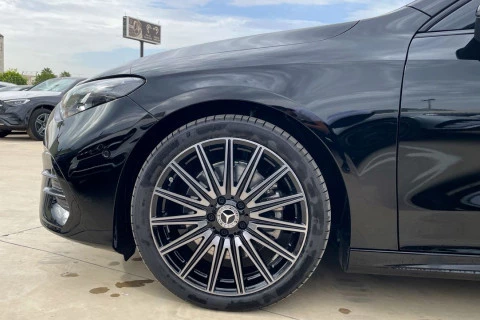 Mercedes-Benz CLA CLA 350 4MATIC con tecnología EQ