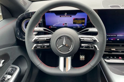 Mercedes-Benz CLA CLA 350 4MATIC con tecnología EQ