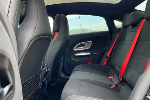 Mercedes-Benz CLA CLA 350 4MATIC con tecnología EQ