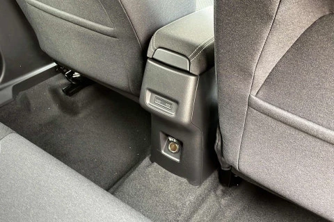 Opel Frontera 1.2T XHT Hybrid eDCT6 81kW GS