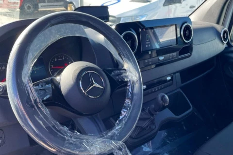 Mercedes-Benz Sprinter 311 CDI FURGON PRO MEDIO