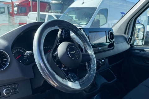 Mercedes-Benz Sprinter 311 CDI FURGON PRO MEDIO
