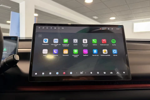 Leapmotor C10 C10 REEV 28.4 kWh Design Auto