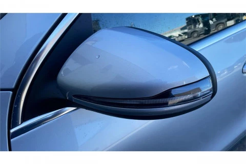 Mercedes-Benz GLA GLA 200 D