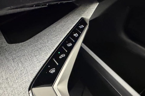 Peugeot 3008 Hybrid 1.2 107KW Allure eDCS6