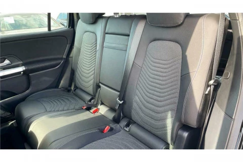 Mercedes-Benz GLB GLB 200 d