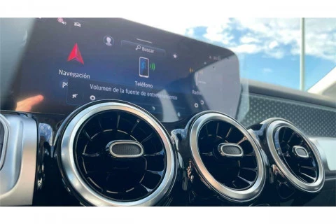 Mercedes-Benz GLB GLB 200 d