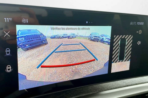 Peugeot e-5008 Allure Eléctrico 157kW