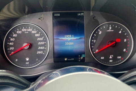 Mercedes-Benz Vito 116CDI AT 120kW Tourer Select Larga