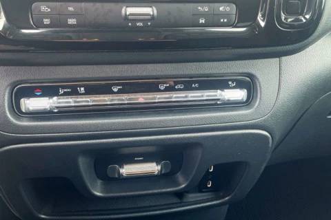 Mercedes-Benz Vito 116CDI AT 120kW Tourer Select Larga