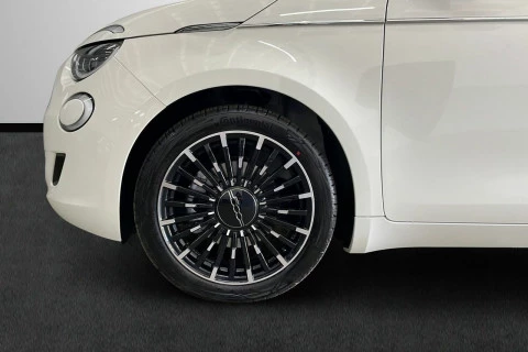 Fiat 500 laPrima 3+1 190km 70kW (95cv)